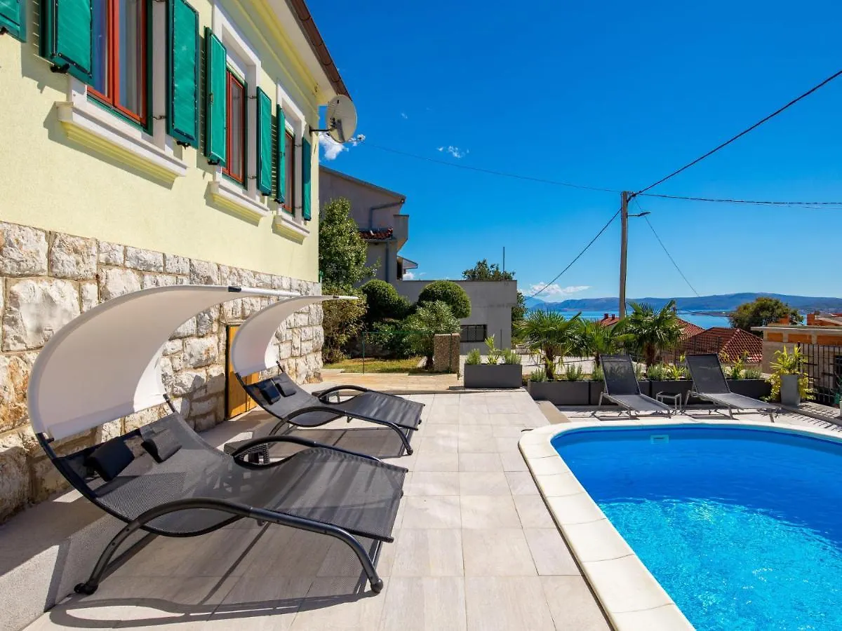 Holiday Home Petra By Interhome Dramalj