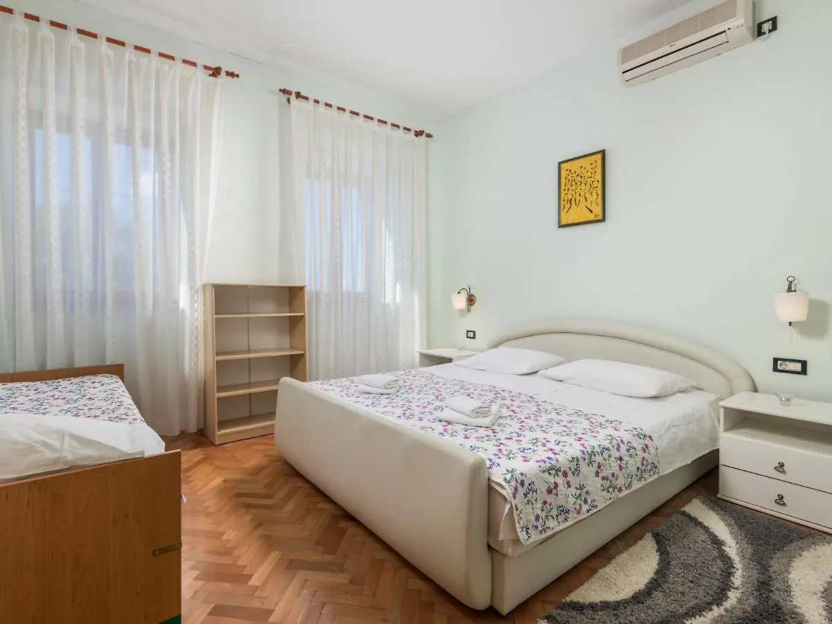 Holiday Home Petra By Interhome Dramalj